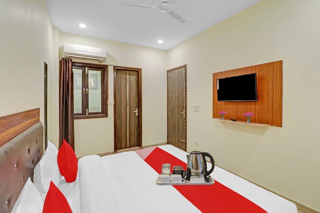 Hotel O Moonshine Near Mohan Estate Metro Station New Delhi Exterior photo
