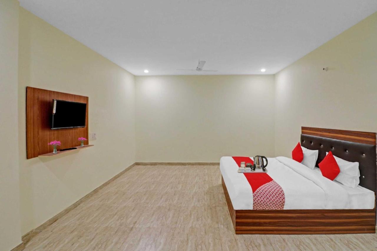 Hotel O Moonshine Near Mohan Estate Metro Station New Delhi Exterior photo